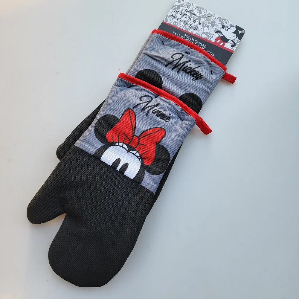 Set of 2 Disney Mickey‎ and Minnie Oven Mitts Neoprene Grip